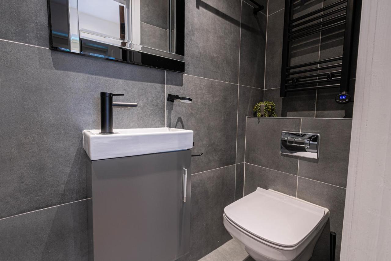 Stay At Kensington And Knightsbridge 런던 외부 사진