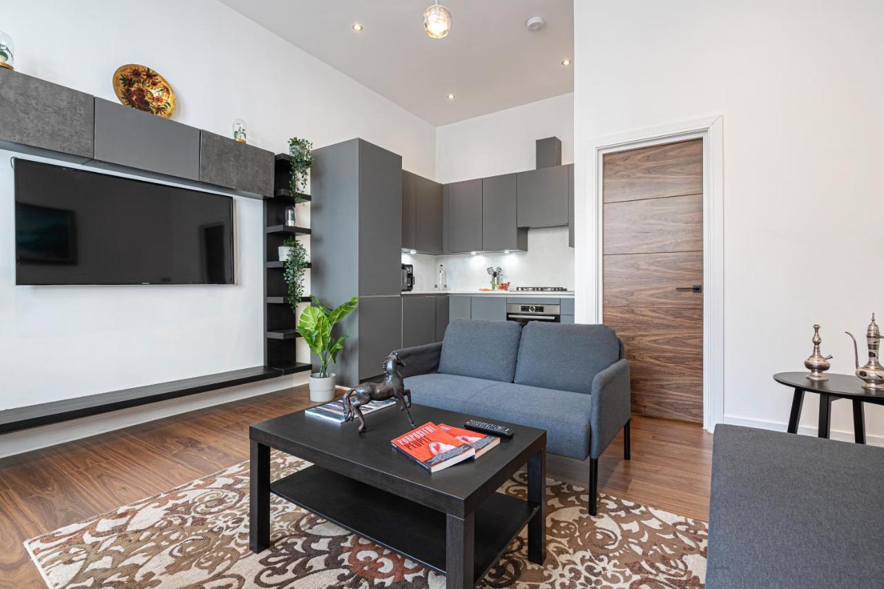 Stay At Kensington And Knightsbridge 런던 외부 사진